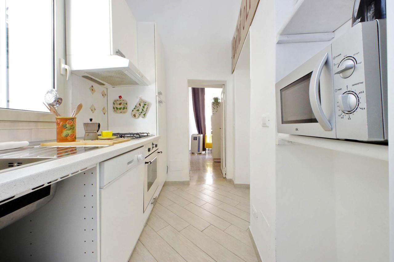 Campo De' Fiori Cute Apartment Рим Екстериор снимка